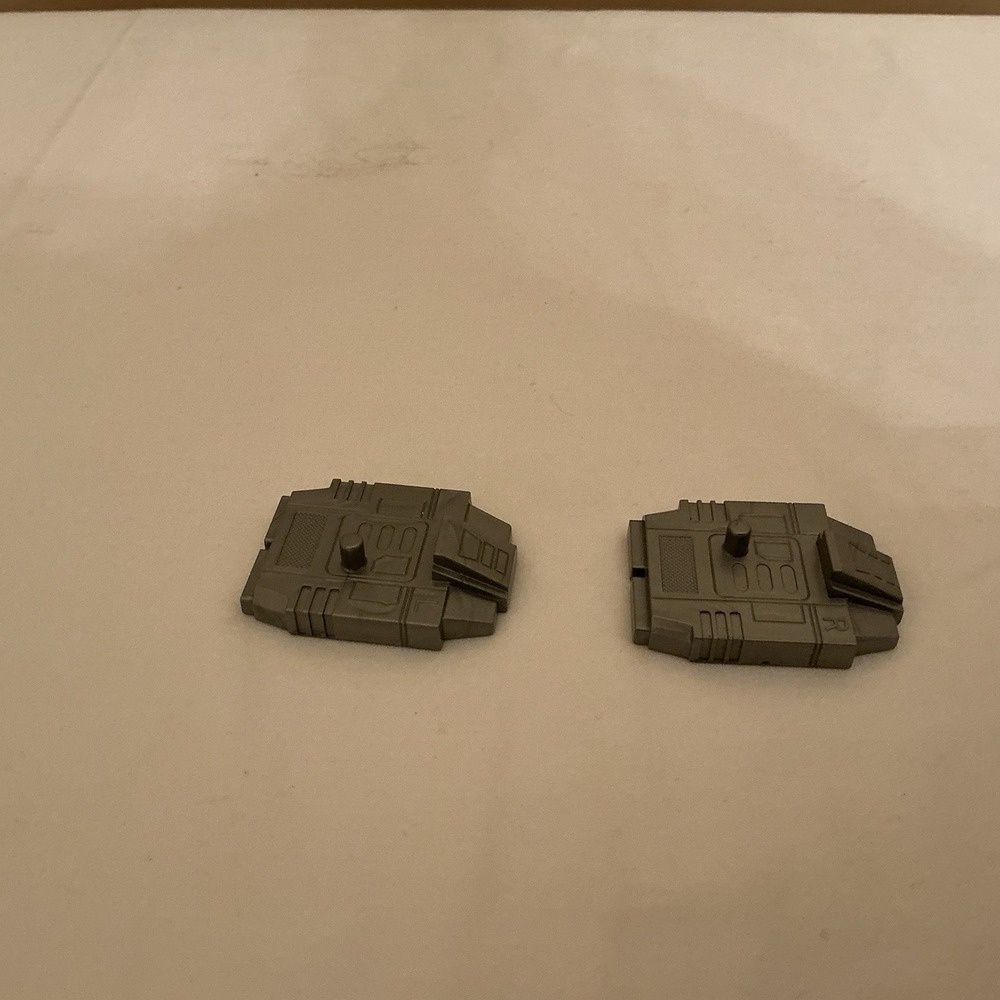 Original G1 Transformers BRUTICUS Right & Left FOOT feet parts lot Preowned - Picture 3 of 9